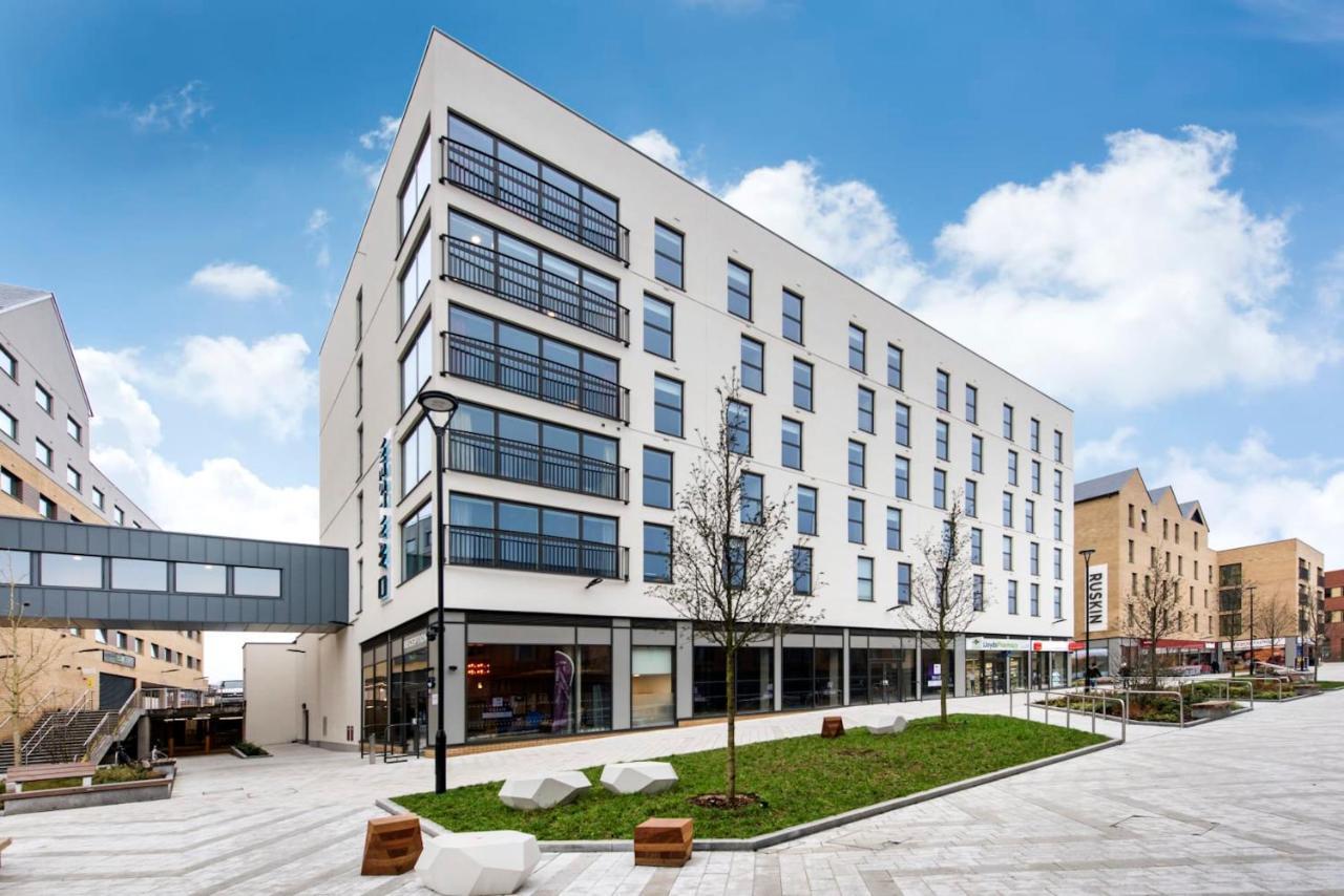 Modern Studios, Oxford - Sk Luaran gambar